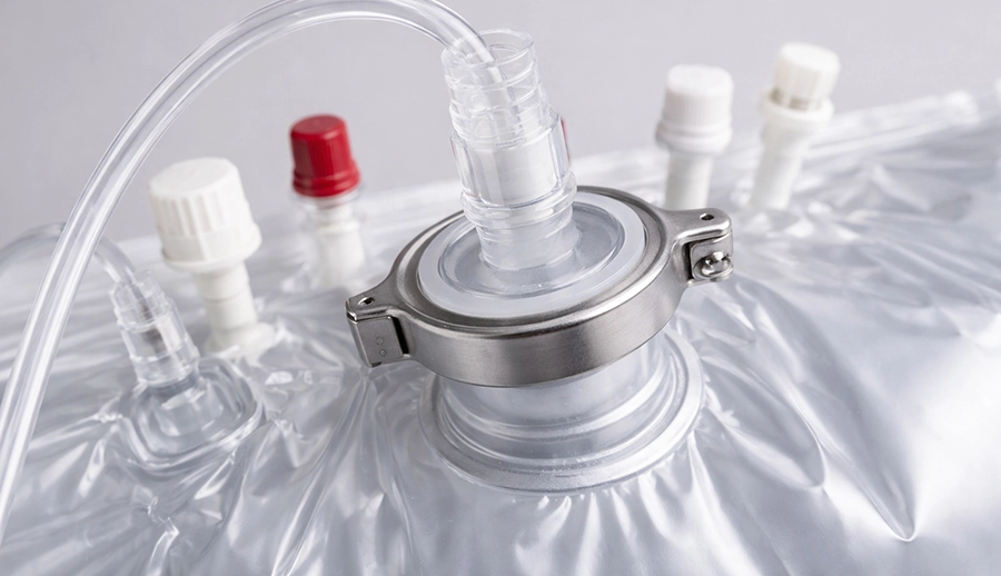 1-2-SUT-bag-interface-port-for-biopharma.jpg