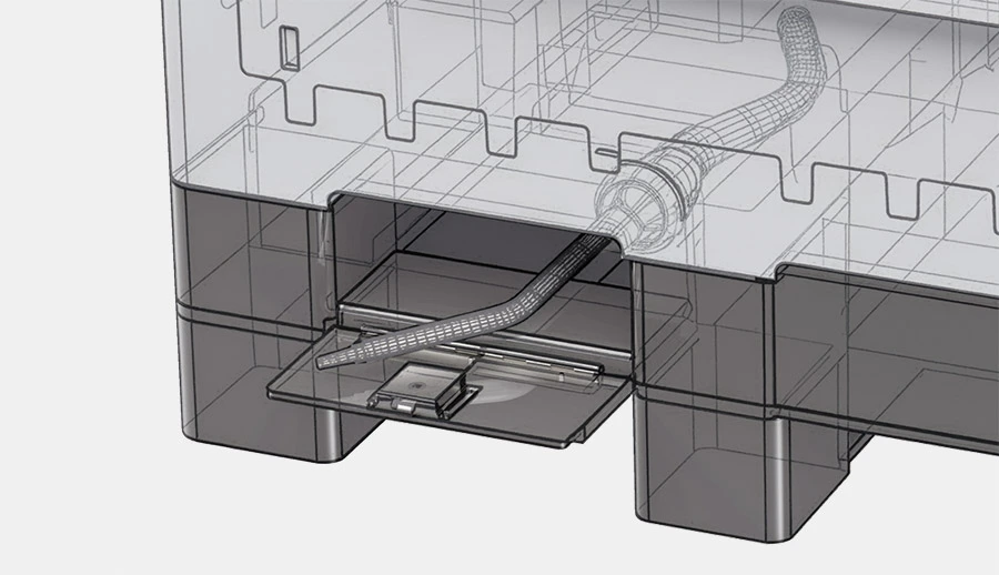 bioprocess-tote-lockable-access-port.jpg